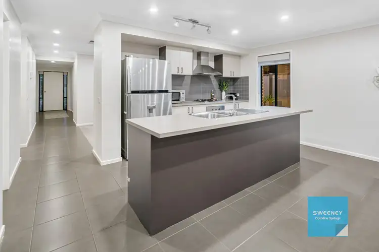 Second view of Homely house listing, 33 Wylie Circuit, Burnside Heights VIC 3023