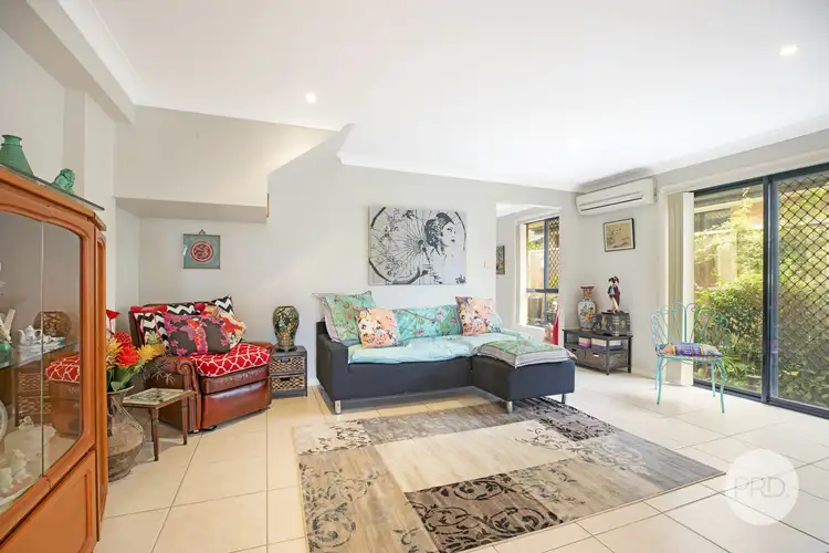 Second view of Homely semi-detached listing, 1/135 Cambridge Street, Cambridge Park NSW 2747