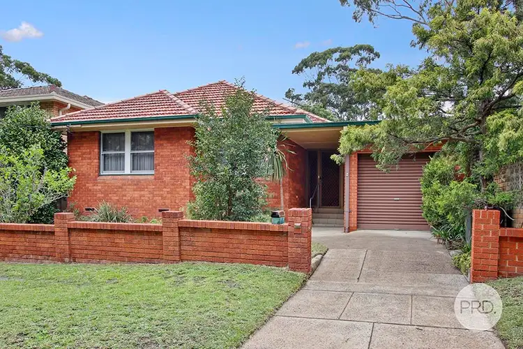 16 Wonoona Parade East, Oatley NSW 2223