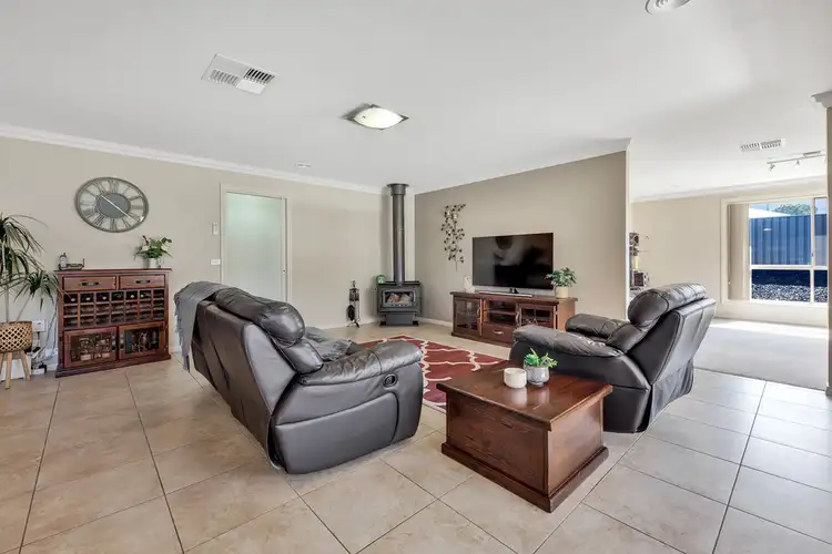 Fifth view of Homely house listing, 21 Gabrielle Court, Lavington NSW 2641