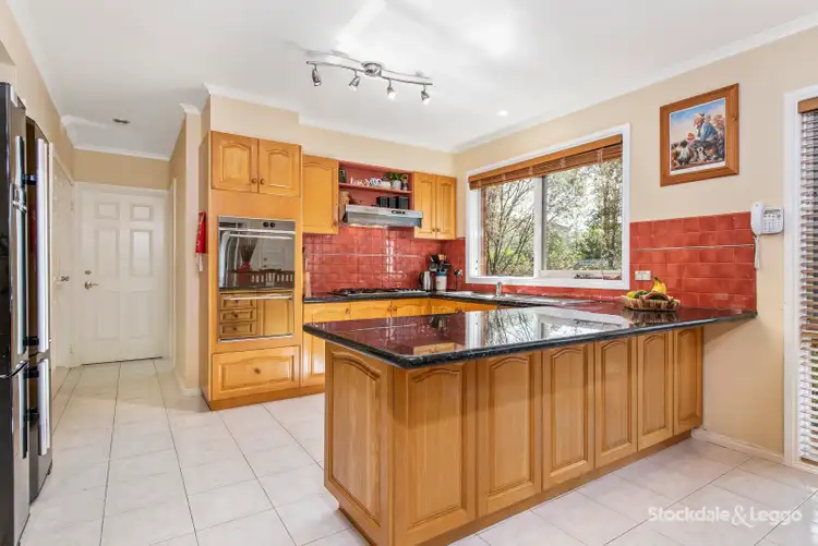 Fifth view of Homely house listing, 15 Hutchins Circuit, Bundoora VIC 3083