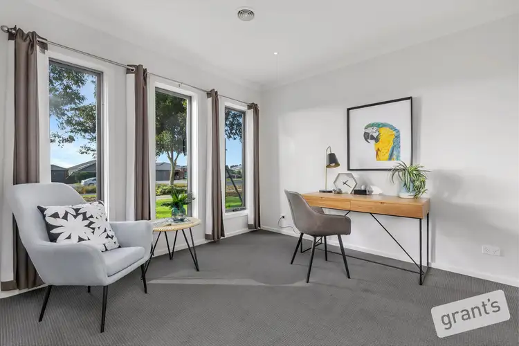 Fifth view of Homely house listing, 2 Frogmore Lane, Cranbourne North VIC 3977