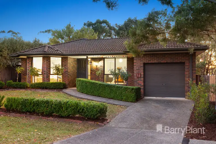 28 Blue Ridge Drive, Mooroolbark VIC 3138