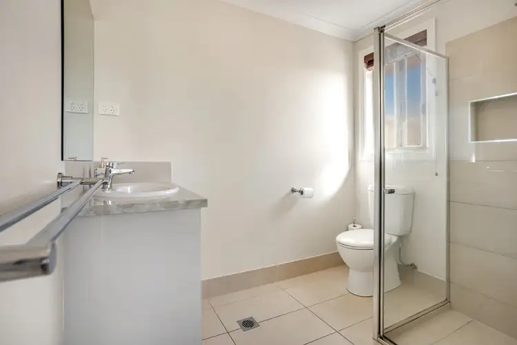 Sixth view of Homely house listing, 7 Newland Street, Wodonga VIC 3690