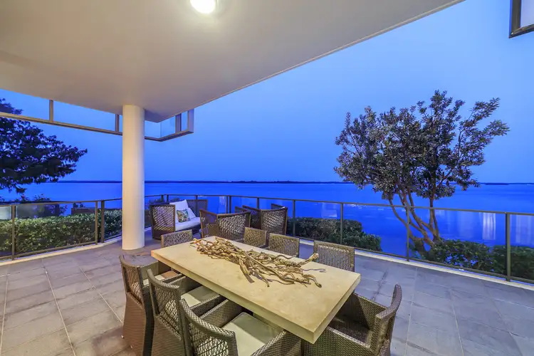 28101/2 Ephraim Island Parade, Paradise Point QLD 4216