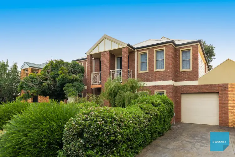 5/8 Lauffre Walk, Caroline Springs VIC 3023