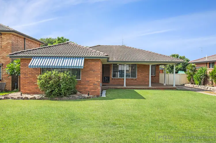19 Isaacs Street, Metford NSW 2323
