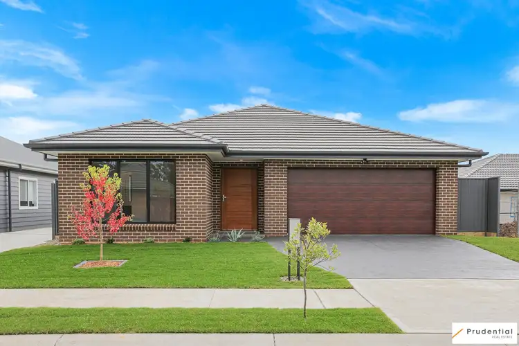 4 Pickard Street, Thirlmere NSW 2572
