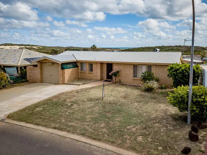 Fifth view of Homely house listing, 7 Ettrick Court, Cape Burney WA 6532