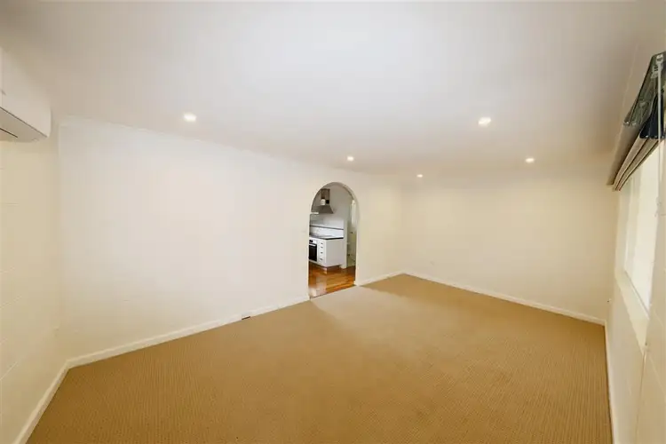 Fourth view of Homely unit listing, 1/9 Kaleema Crescent, Tumut NSW 2720