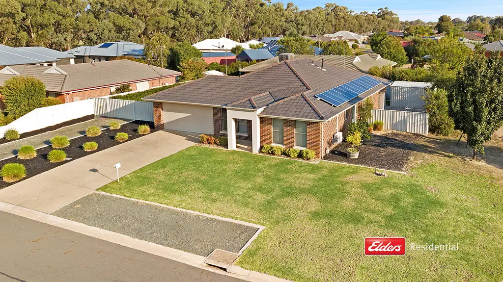 Main view of Homely house listing, 6 Dumfries Court, Moama NSW 2731