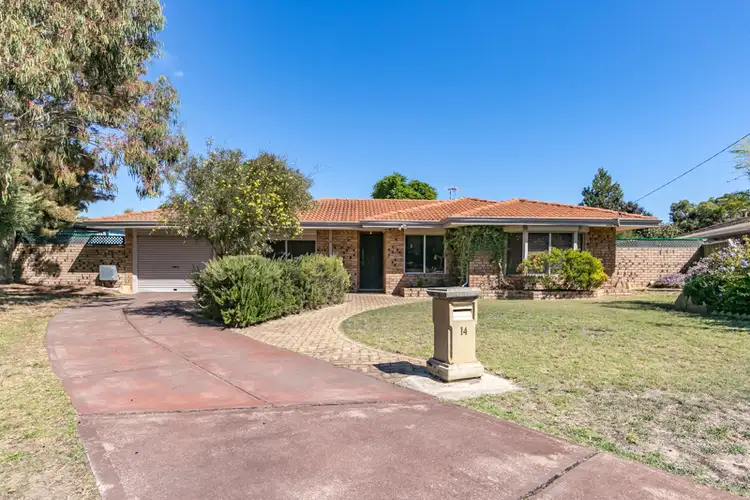 14 Barrine Gardens, South Lake WA 6164
