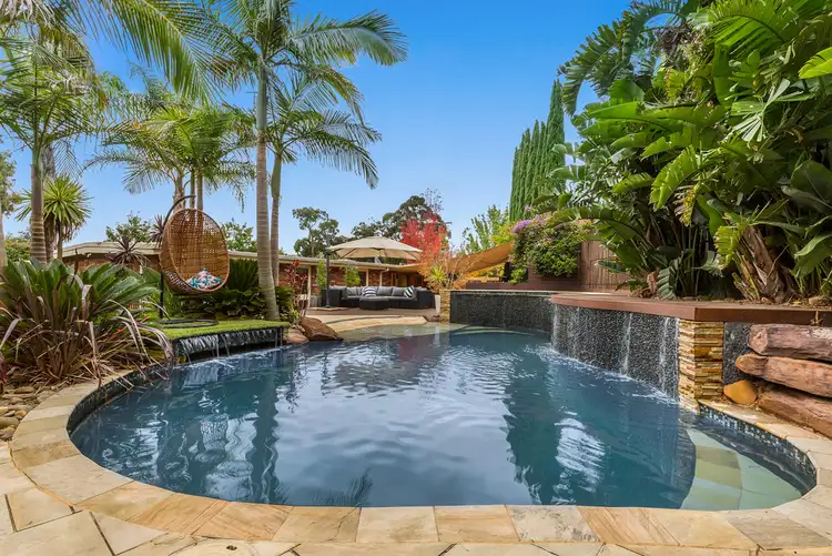 5 Bromley Close, Ferntree Gully VIC 3156