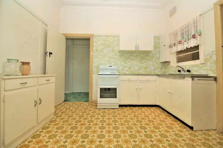 Fourth view of Homely house listing, 31 Noorla Street, Griffith NSW 2680