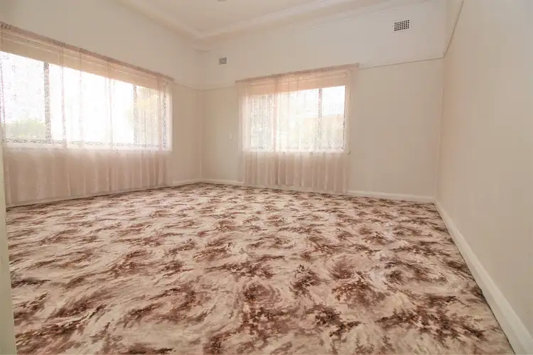 Sixth view of Homely house listing, 31 Noorla Street, Griffith NSW 2680