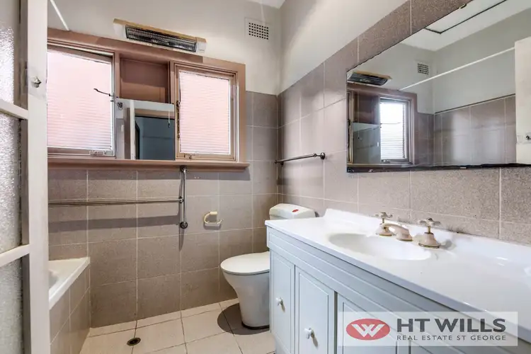 Sixth view of Homely house listing, 7 Barnards Avenue, Hurstville NSW 2220