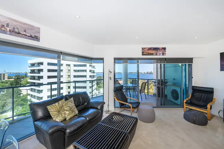24/19 Bowman Street, South Perth WA 6151