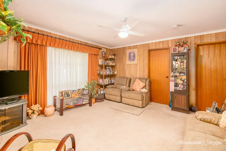 Sixth view of Homely house listing, 2 Dampier Avenue, Shepparton VIC 3630