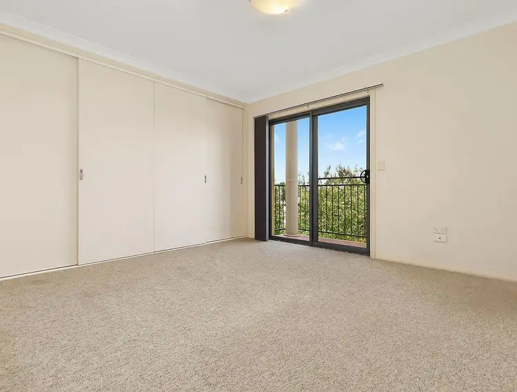 Fifth view of Homely townhouse listing, 2/21 View Street, Wollongong NSW 2500