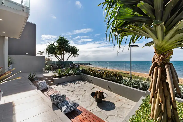 13 Flinders Parade, Scarborough QLD 4020