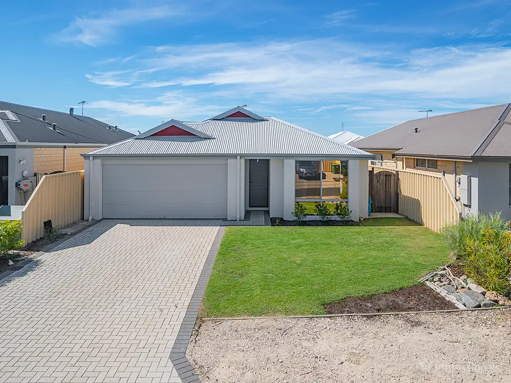 Main view of Homely house listing, 5 Castellar Pass, Yalyalup WA 6280