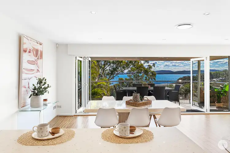 14 Corrie Parade, Corlette NSW 2315