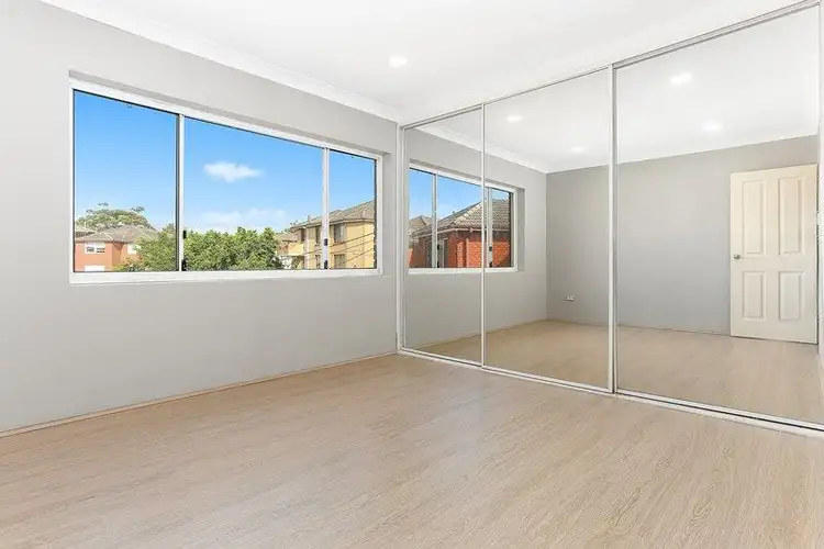 Fourth view of Homely unit listing, 5/1 Elliot Place, Hillsdale NSW 2036