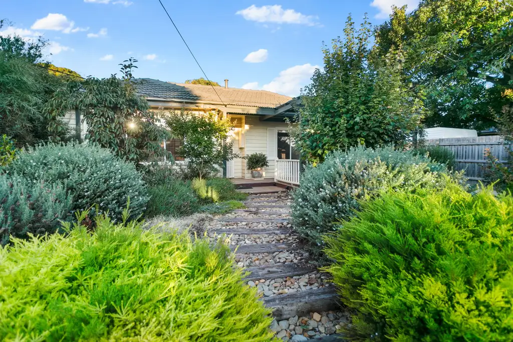 Main view of Homely house listing, 23 Rosslyn Avenue, Seaford VIC 3198