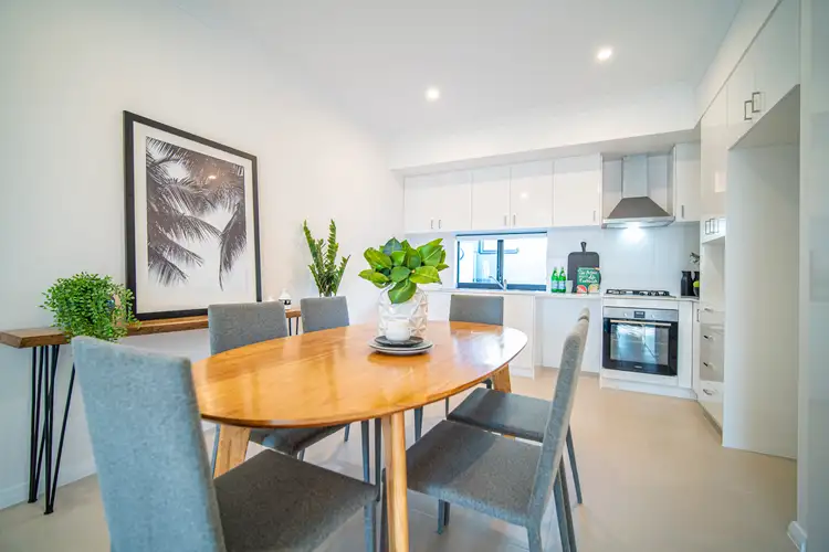9/31 Lakefront Avenue, Beeliar WA 6164