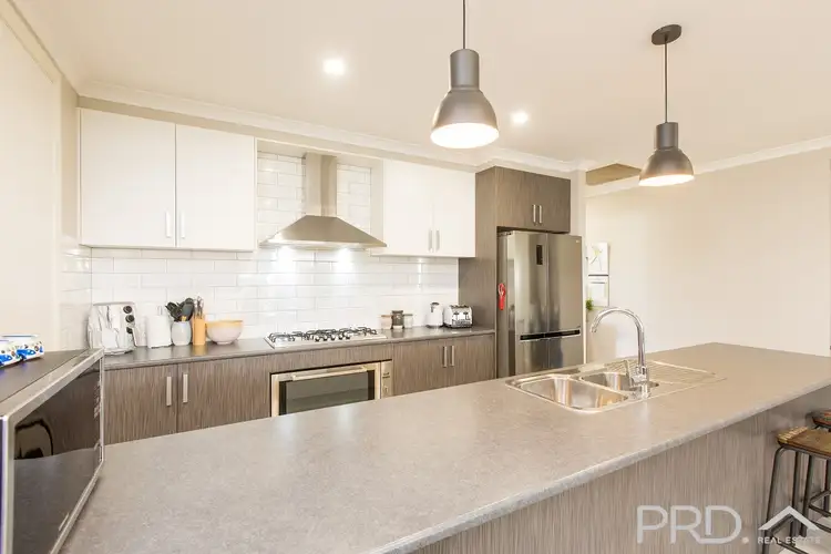 Fifth view of Homely house listing, 10 Lavender Rise, Red Cliffs VIC 3496