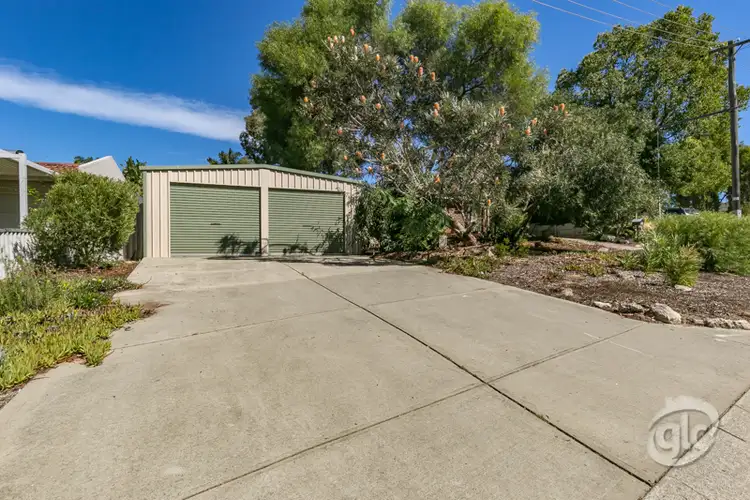 18 Grassbird Loop, Yangebup WA 6164
