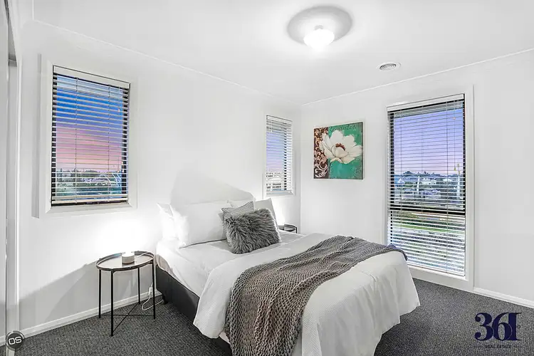 Fifth view of Homely house listing, 31 GIVERNY CLOSE, Burnside Heights VIC 3023