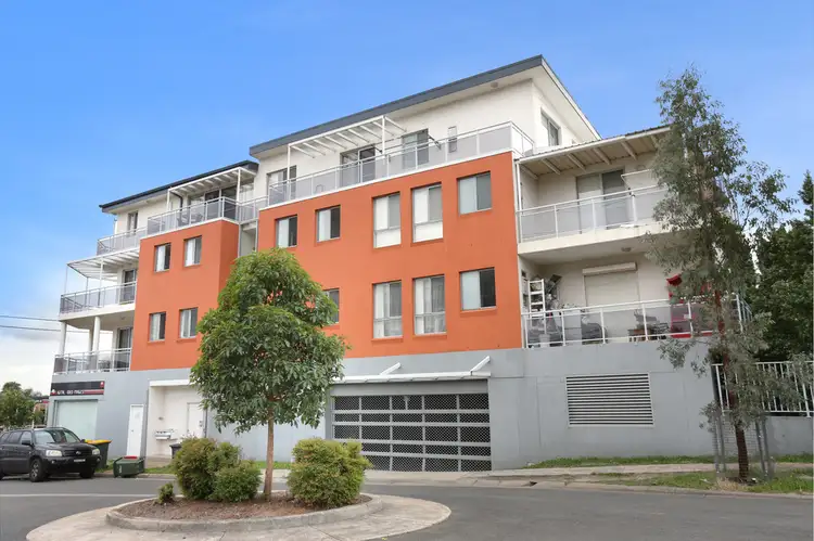 3/339 Woodville Rd, Guildford NSW 2161