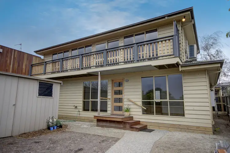 10 Allen Street, Newtown VIC 3220