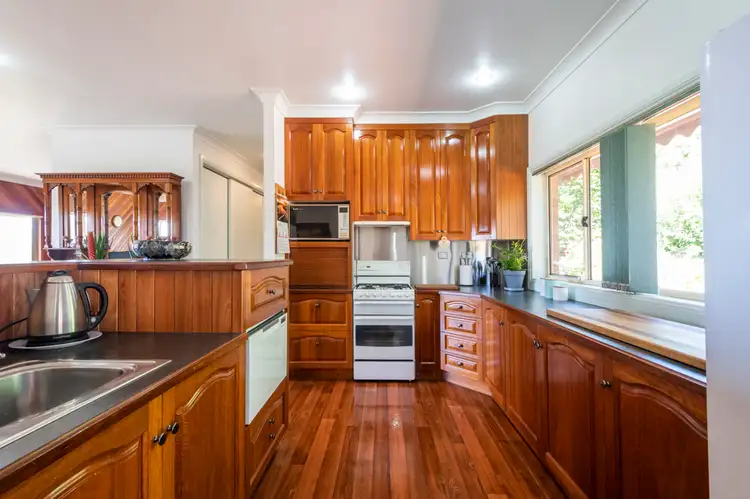 Fifth view of Homely house listing, 2 Weemala Drive, Waterview Heights NSW 2460