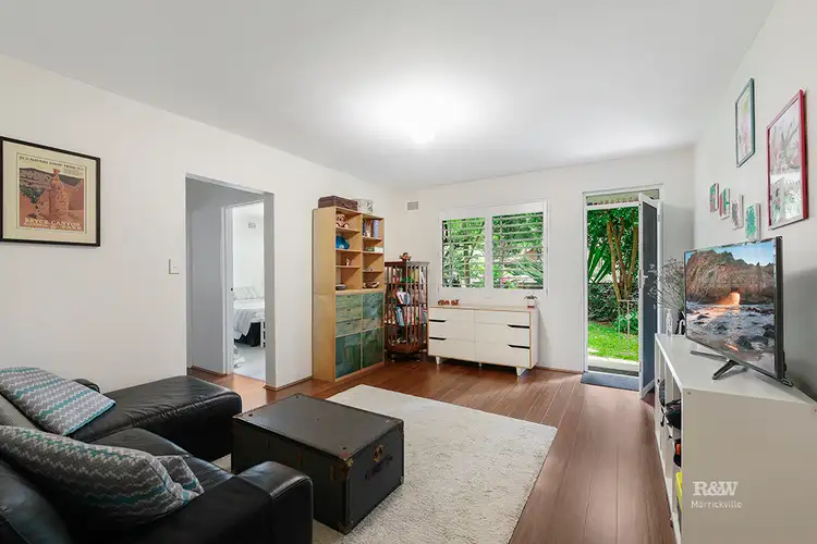 2/27 Pile Street, Marrickville NSW 2204