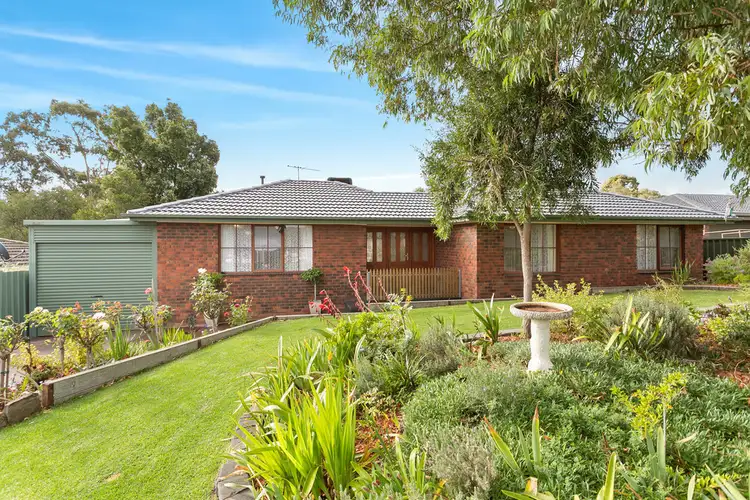 6 Bruce Street, Aberfoyle Park SA 5159