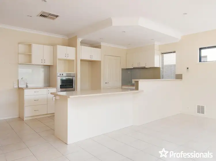 Fourth view of Homely villa listing, 27/9 Bradbury Street, Rockingham WA 6168