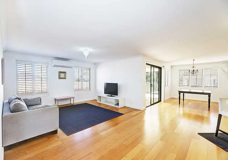 Fourth view of Homely house listing, 52 Sinagra Way, Yangebup WA 6164
