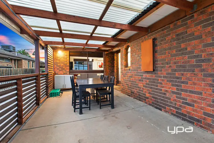Fourth view of Homely unit listing, 1/4 Altyre Court, St Albans VIC 3021