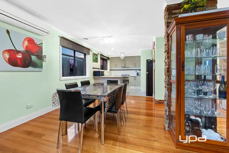 Seventh view of Homely unit listing, 1/4 Altyre Court, St Albans VIC 3021