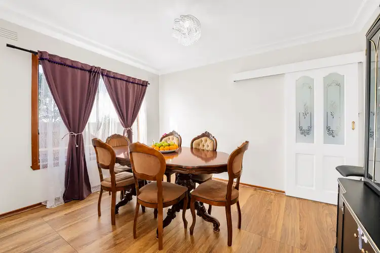 Fifth view of Homely house listing, 2 Calypso Court, Forest Hill VIC 3131