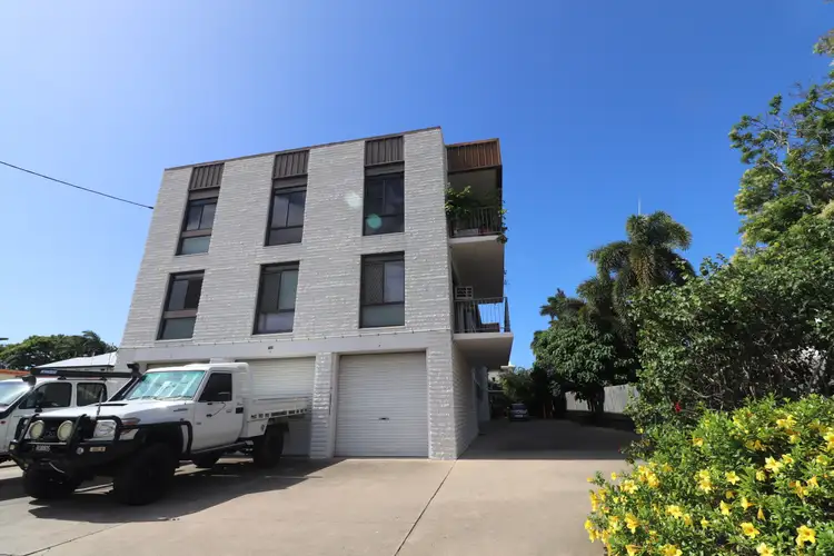 4/143 Eyre Street, North Ward QLD 4810