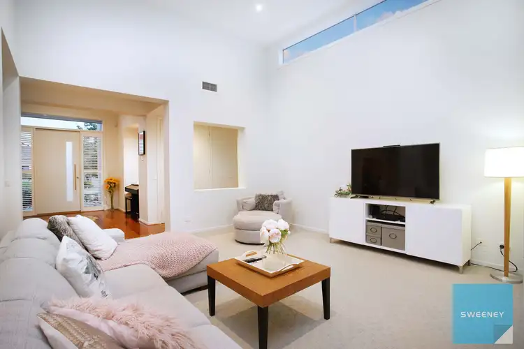 Fifth view of Homely house listing, 10 Glen Drouitt Drive, Caroline Springs VIC 3023
