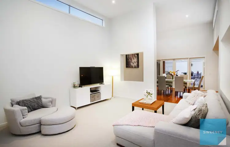Sixth view of Homely house listing, 10 Glen Drouitt Drive, Caroline Springs VIC 3023