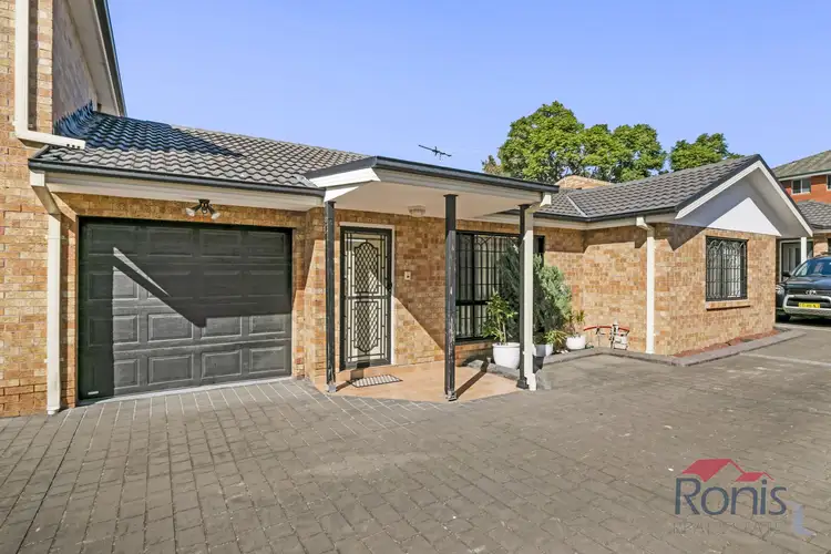 2/95 Rosemont St, Punchbowl NSW 2196