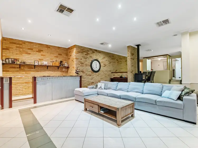 Sixth view of Homely house listing, 10 Outlook Close, Helena Valley WA 6056