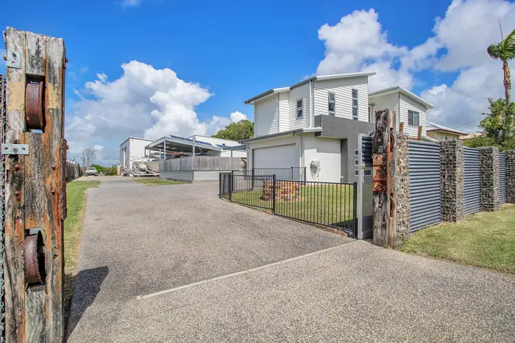 8 Martin Street, North Mackay QLD 4740