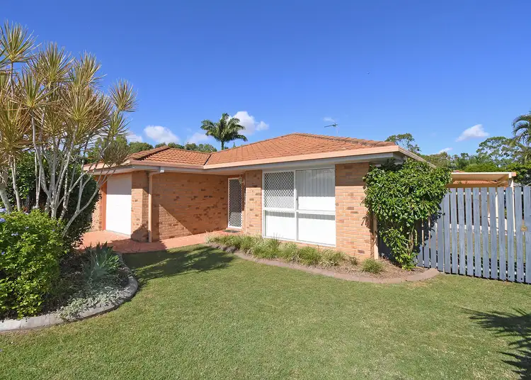 9 Gatakers Lane, Point Vernon QLD 4655