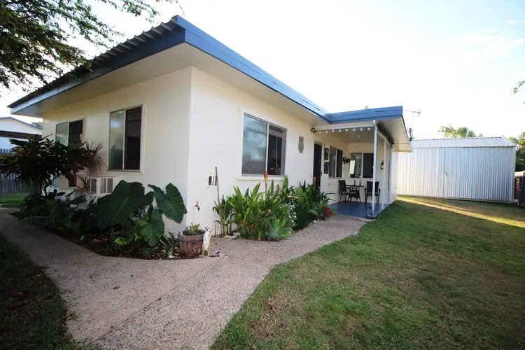 13 Saunders Beach Road, Saunders Beach QLD 4818